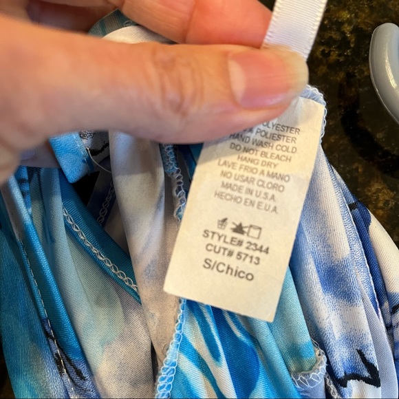 Dress - Picture 3 of 3